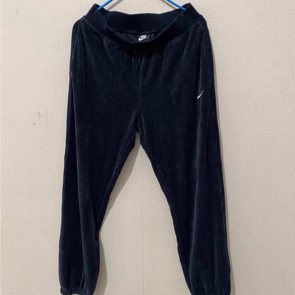 Nike Kids Black Ribbed Velour Joggers